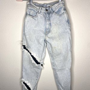 **VINTAGE** Authentic 1980’s Contempo Casuals jeans with cutout lace detail 🤩